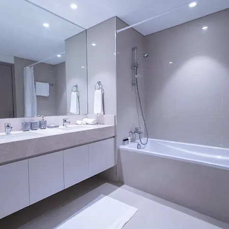 Appartement Mh- Act Tower - Downtown 2Bhk-Ref 4104 à Dubaï Extérieur photo